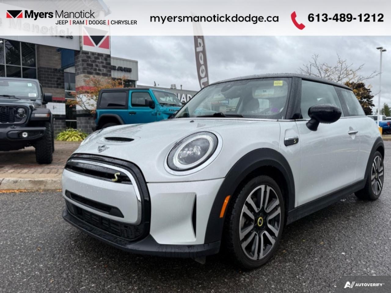 Used 2023 MINI 3 Door Cooper S E  - Navigation -  Heated Seats for sale in Ottawa, ON