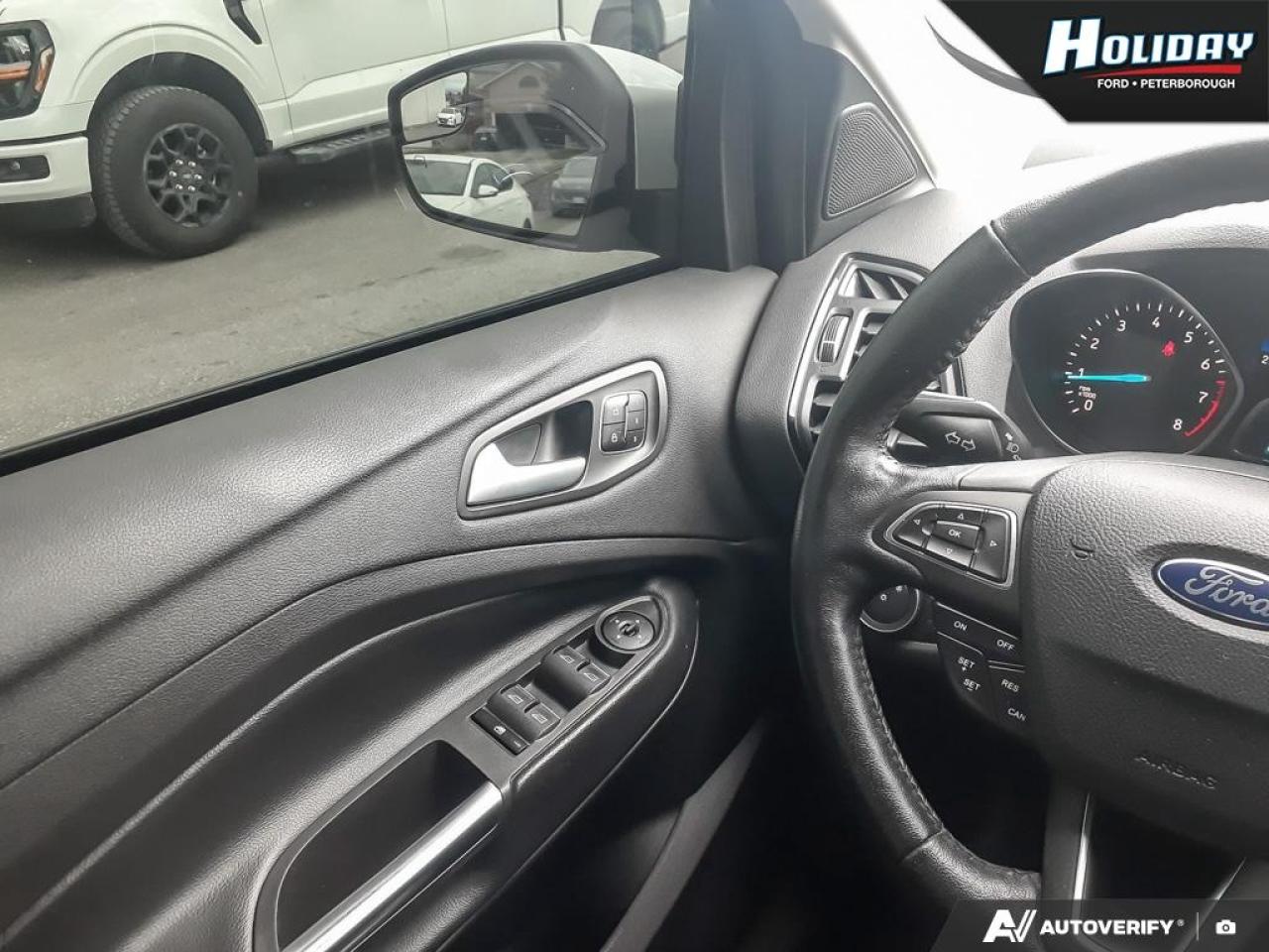 2019 Ford Escape Titanium Photo