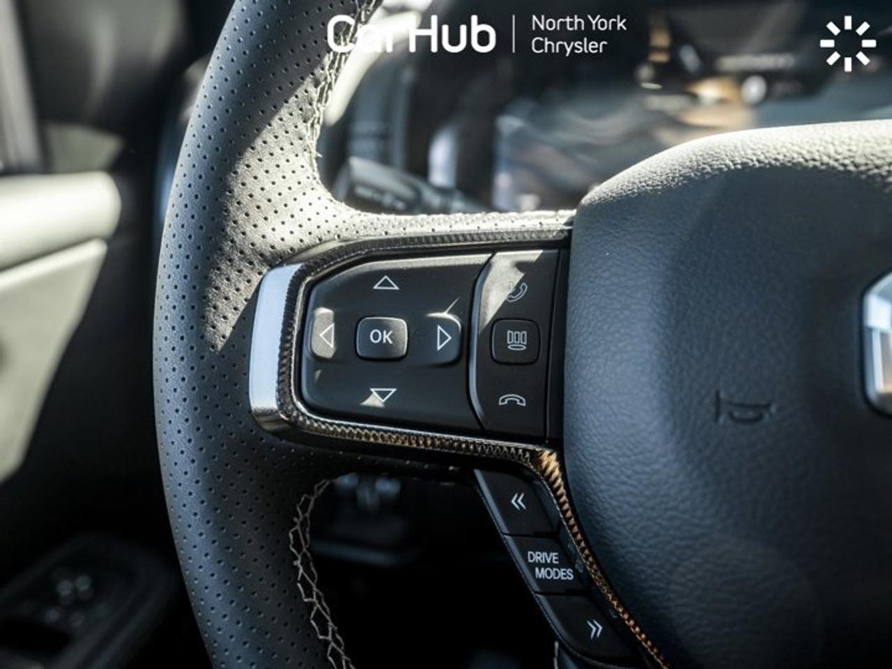 2026 RAM 1500 Sport 5'7'' Box Panoroof  12.3'' screen Tonneau Cover Side Steps 360 Camera Photo