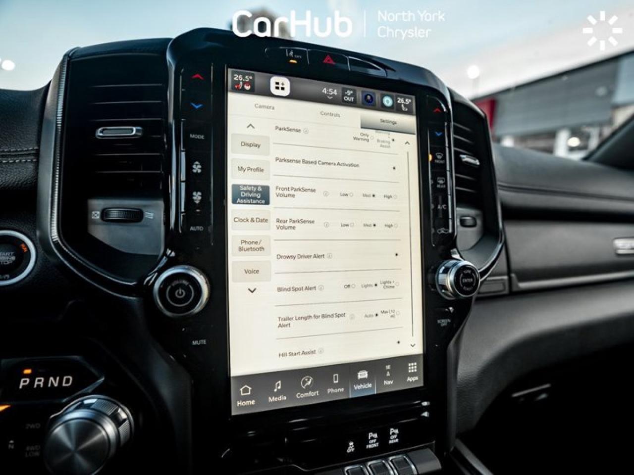 2026 RAM 1500 Sport 5'7'' Box 12'' Screen Tonneau Cover Navi 360 Camera Remote Start Photo