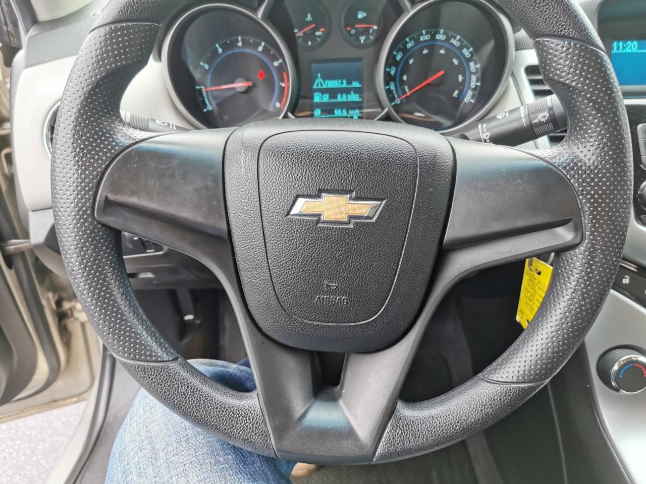 2012 Chevrolet Cruze 2LS - Photo #13