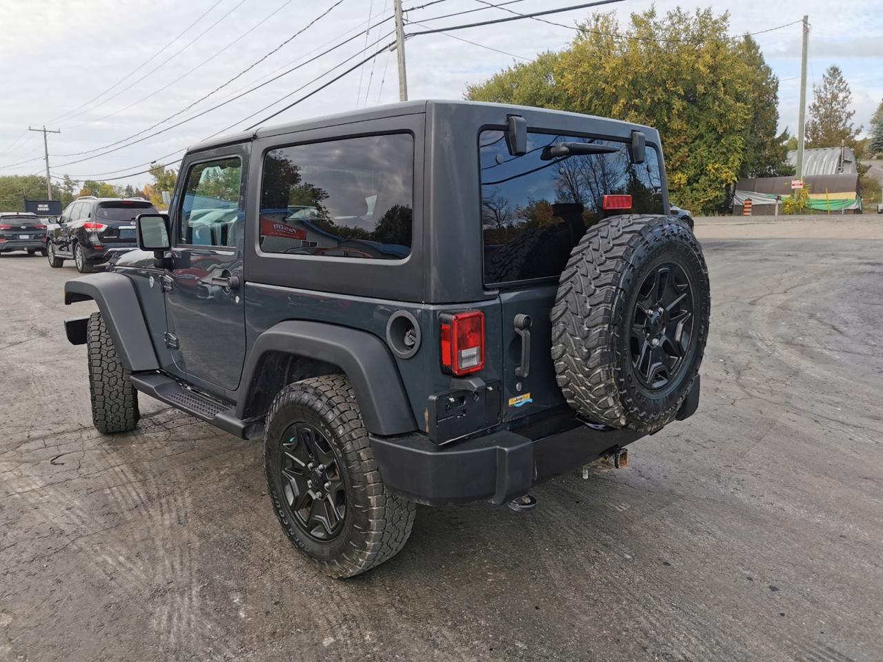 2017 Jeep Wrangler SPORT - Photo #3