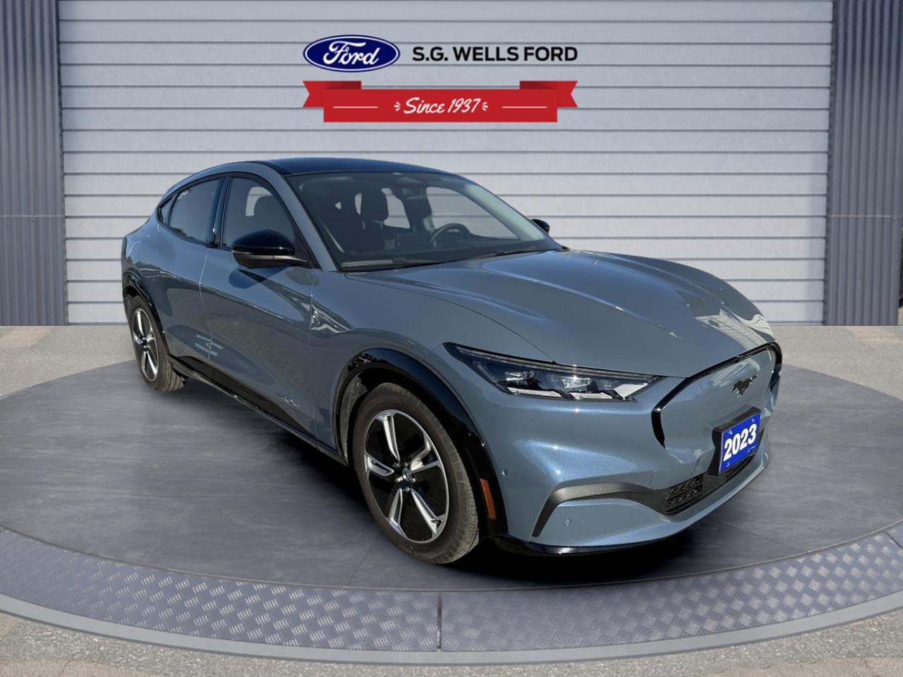 2023 Ford Mustang Mach-E Mach-E Premium Photo