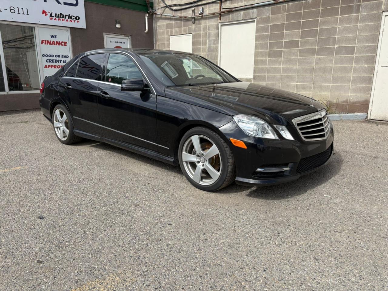 Used 2013 Mercedes-Benz E 300 4dr Sdn E 300 4MATIC for sale in Calgary, AB