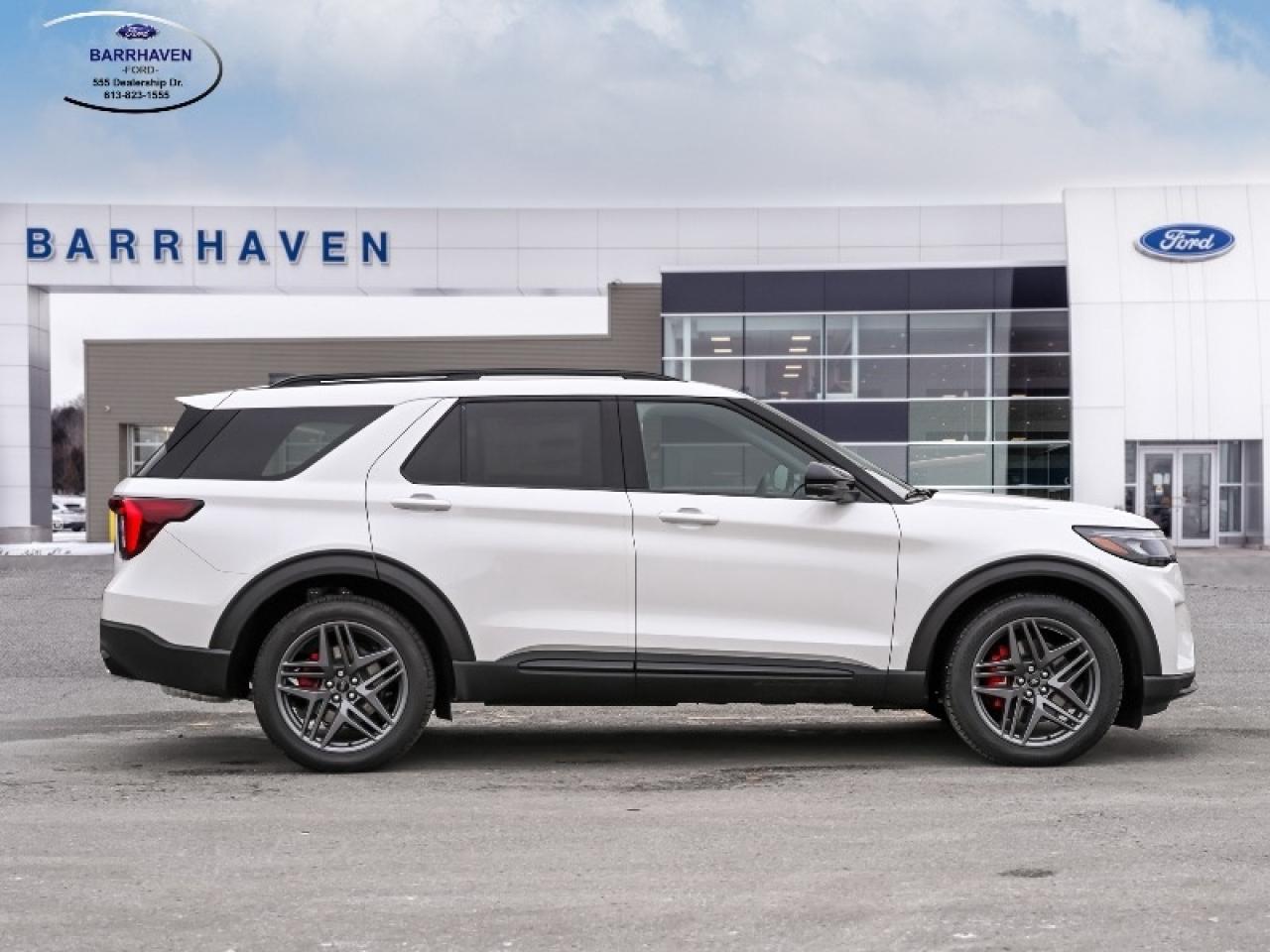 2025 Ford Explorer ST Photo