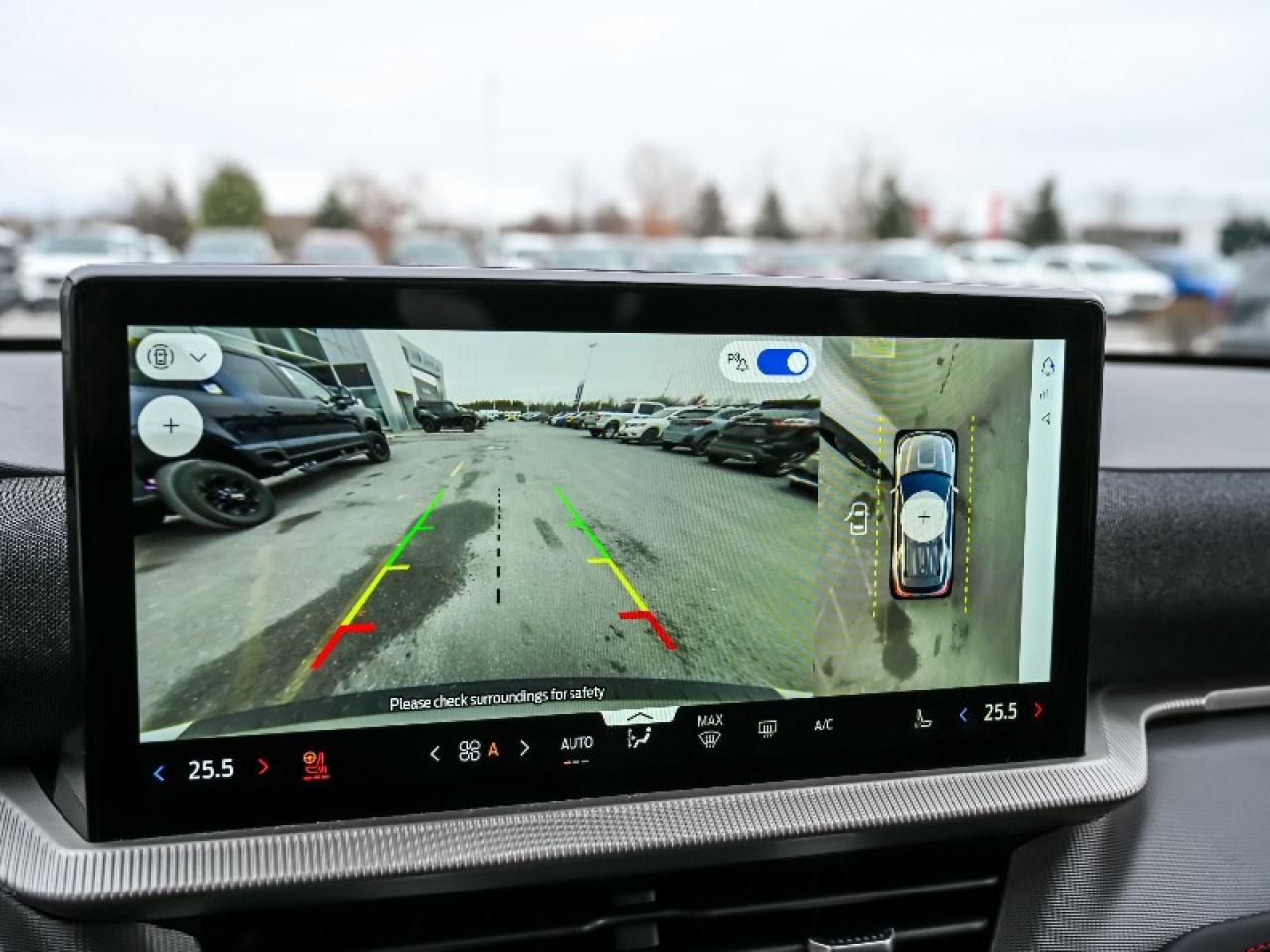 2025 Ford Explorer ST Photo