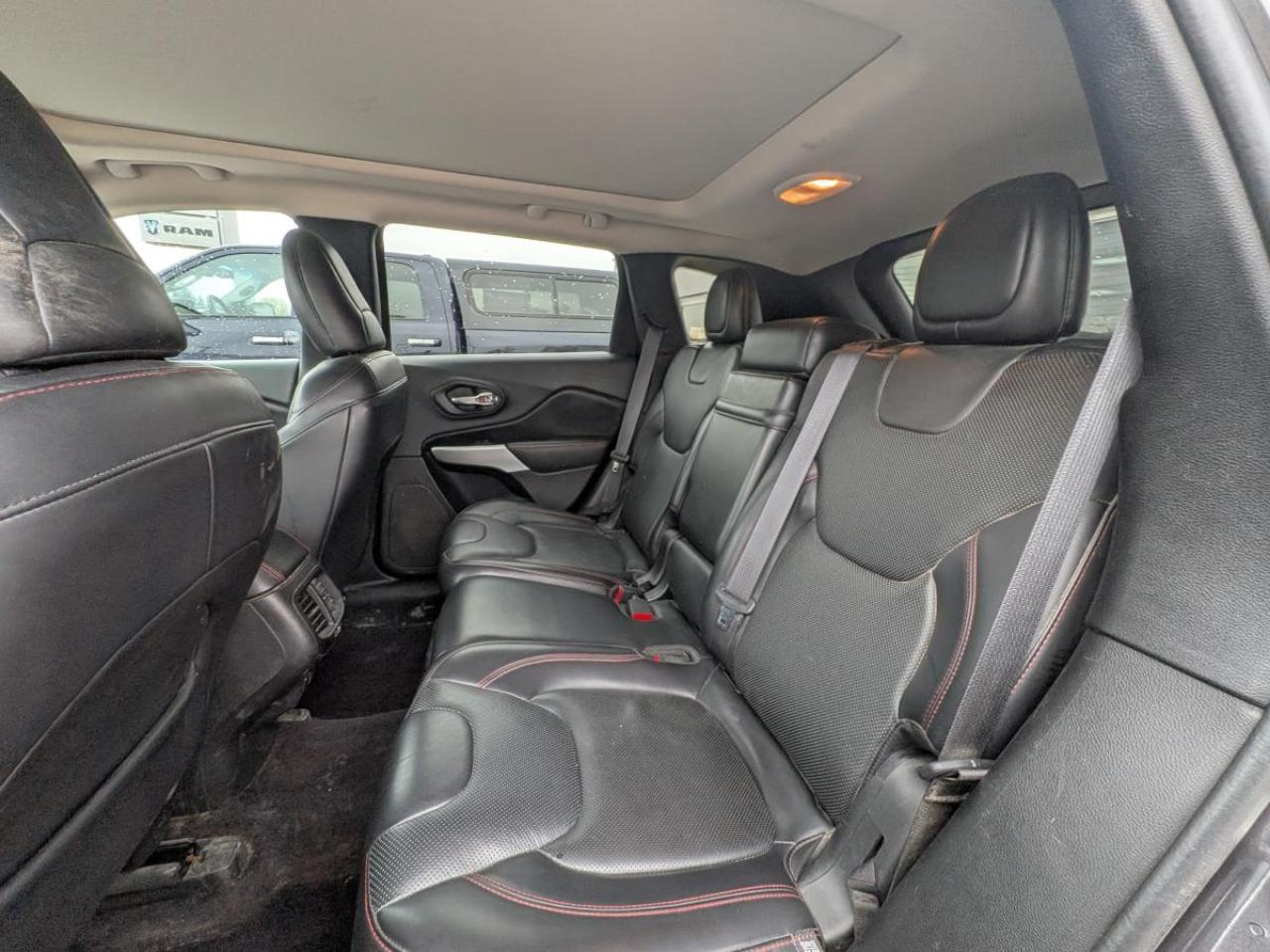 2017 Jeep Cherokee 4WD 4DR L PLUS PKG Photo