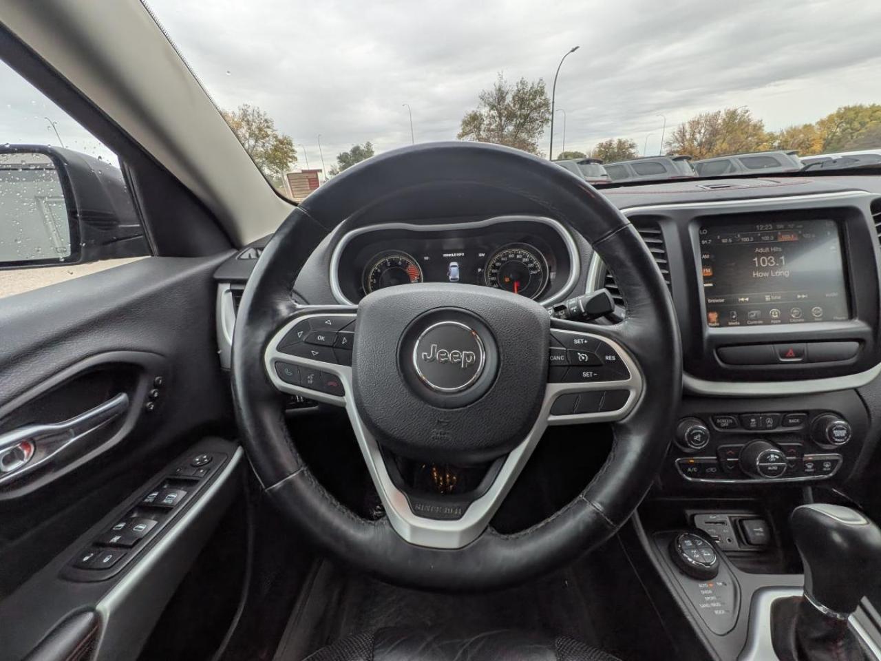 2017 Jeep Cherokee 4WD 4DR L PLUS PKG Photo