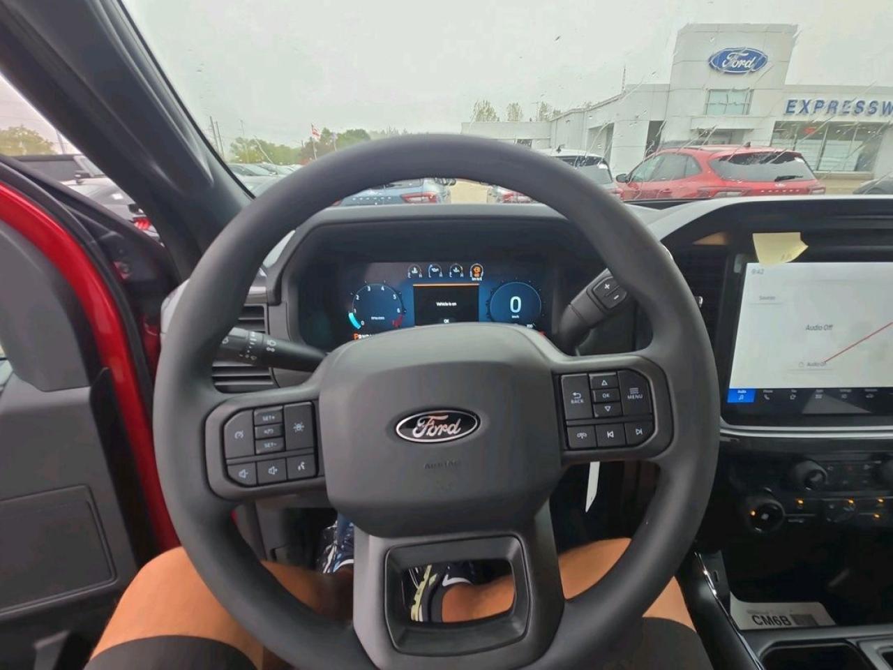 2025 Ford F-150 STX Photo5