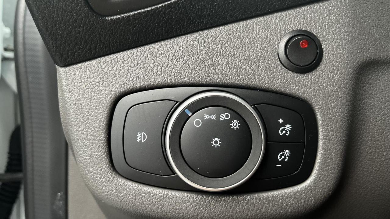 2021 Ford Transit Connect Van XLT Photo