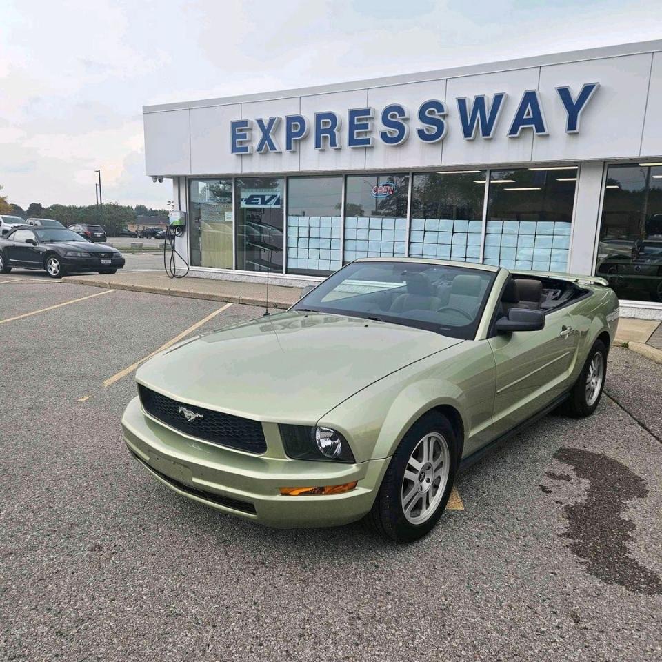 Used 2006 Ford Mustang  for sale in Stratford, ON
