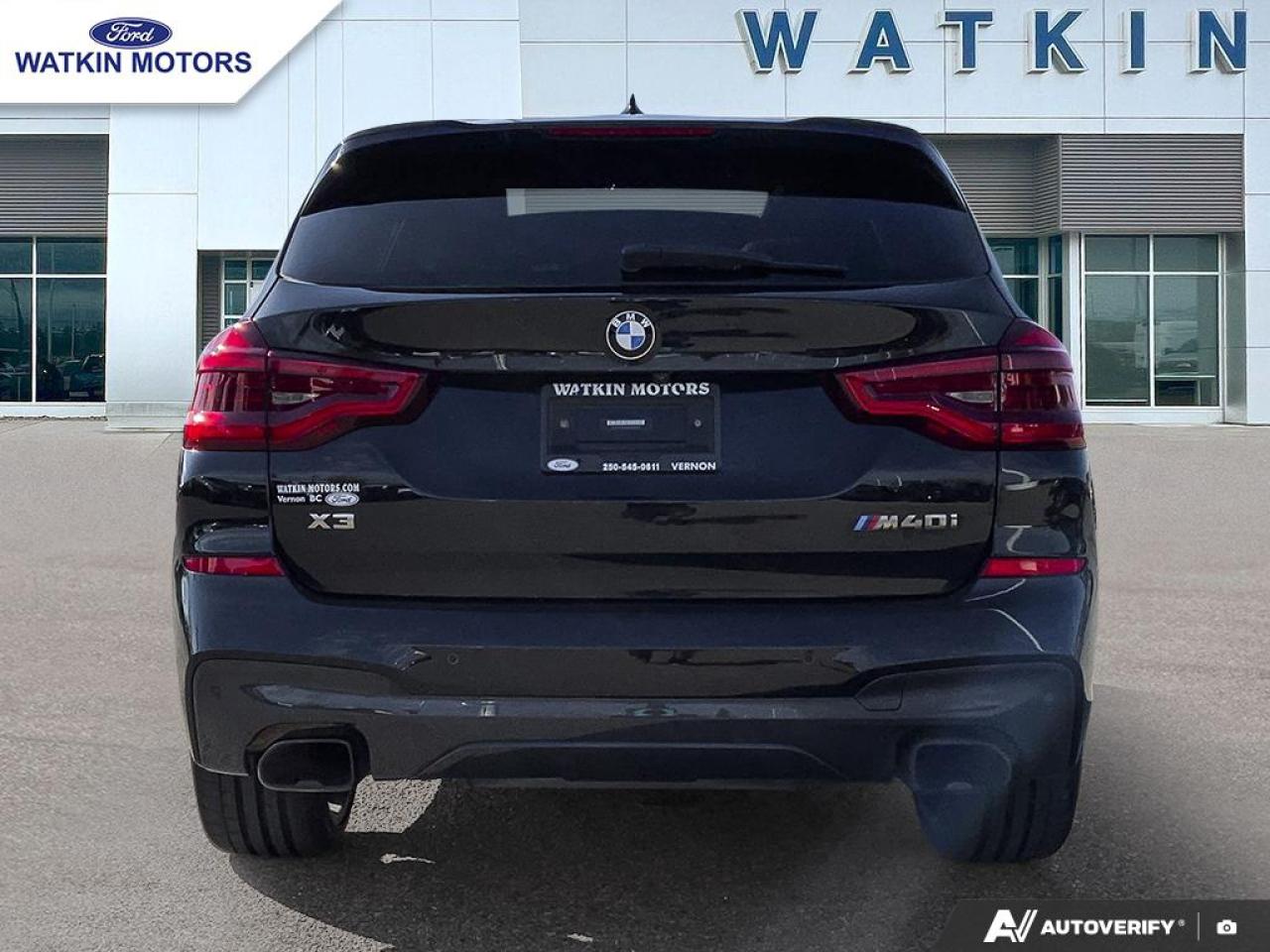 2021 BMW X3 M40i Photo3