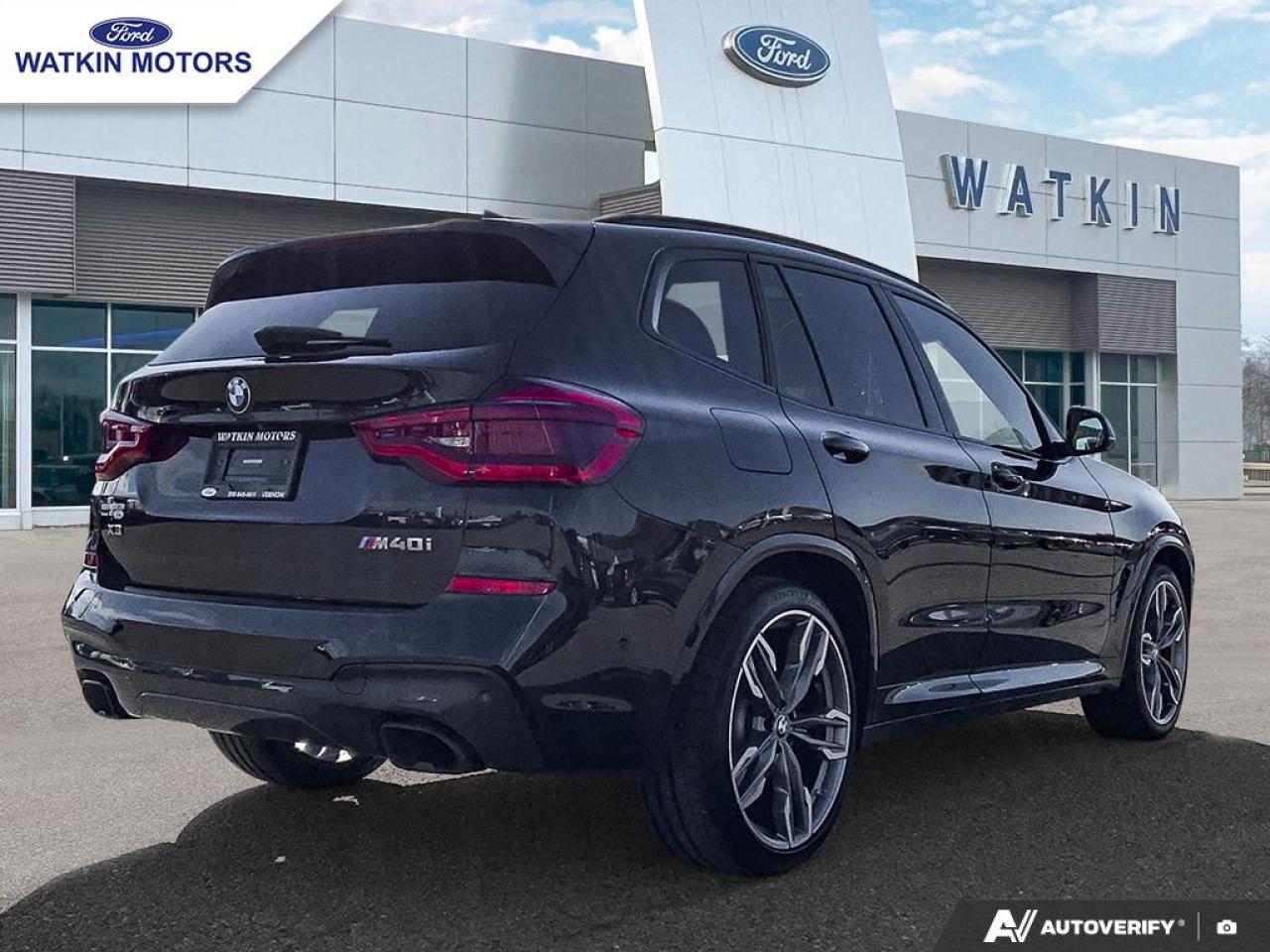 2021 BMW X3 M40i Photo4