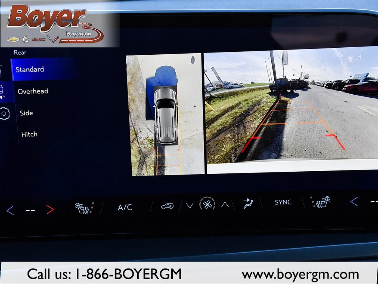 2026 Chevrolet Traverse AWD 4dr LT Photo