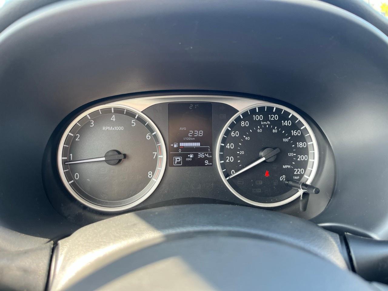 2025 Nissan Kicks Play S FWD Photo