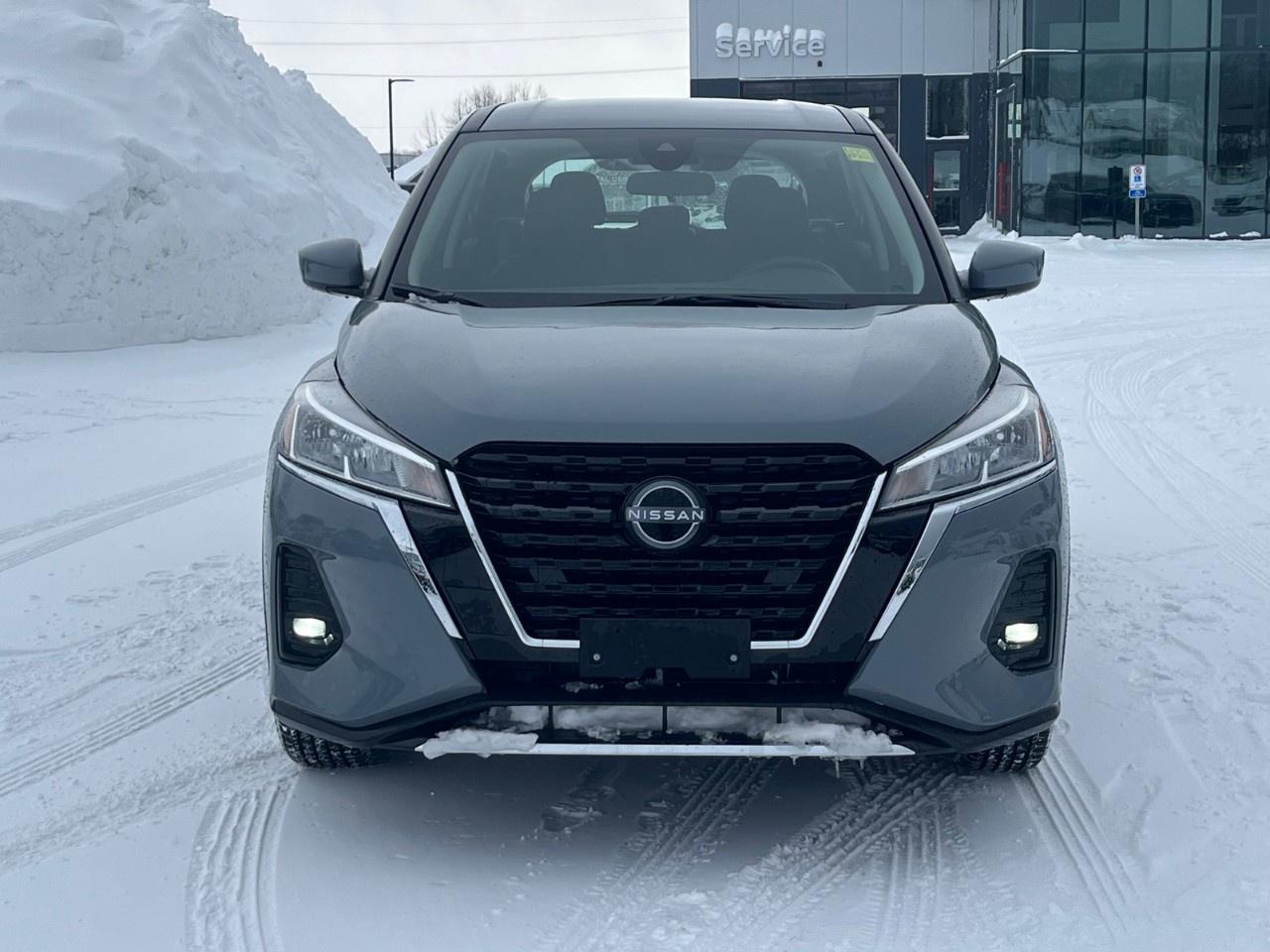 2025 Nissan Kicks Play S FWD Photo