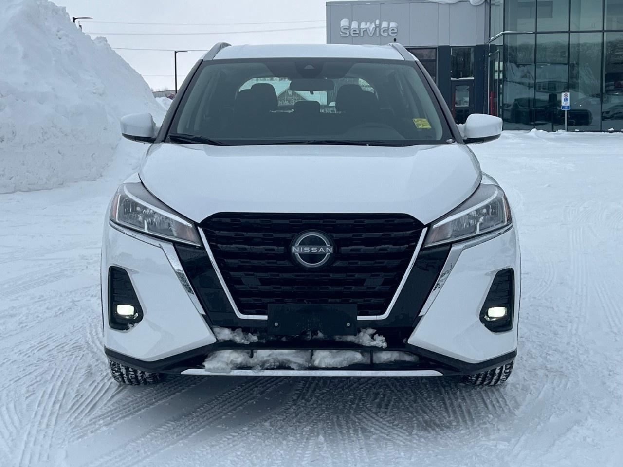 2025 Nissan Kicks Play SV FWD Photo