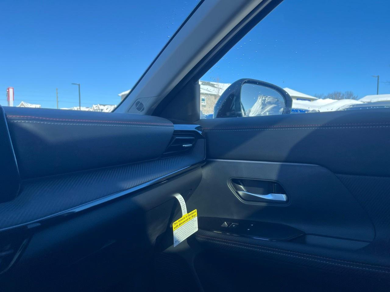 2026 Nissan Kicks SR AWD Photo