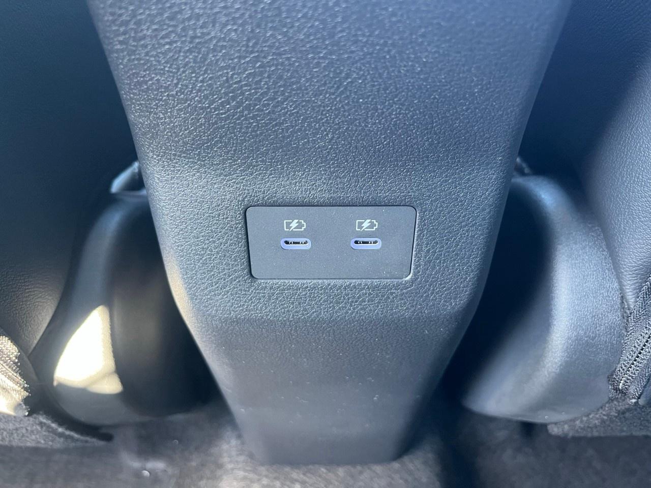 2026 Nissan Kicks SR AWD Photo