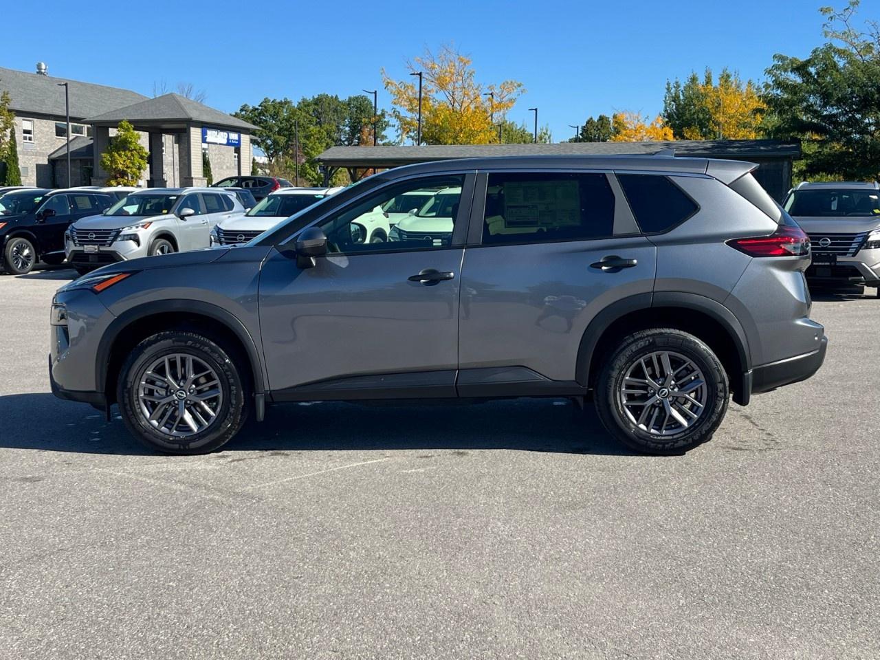 2026 Nissan Rogue AWD S Photo3