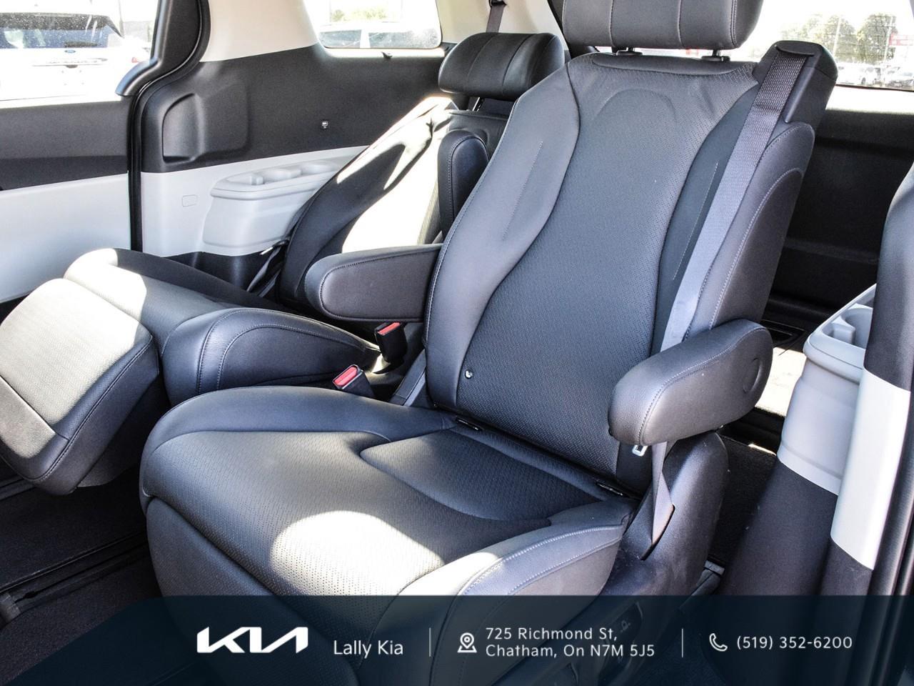 2023 Kia Carnival SX New Arrival | 7 Passenger | Clean CarFax | Leather | Roof Photo
