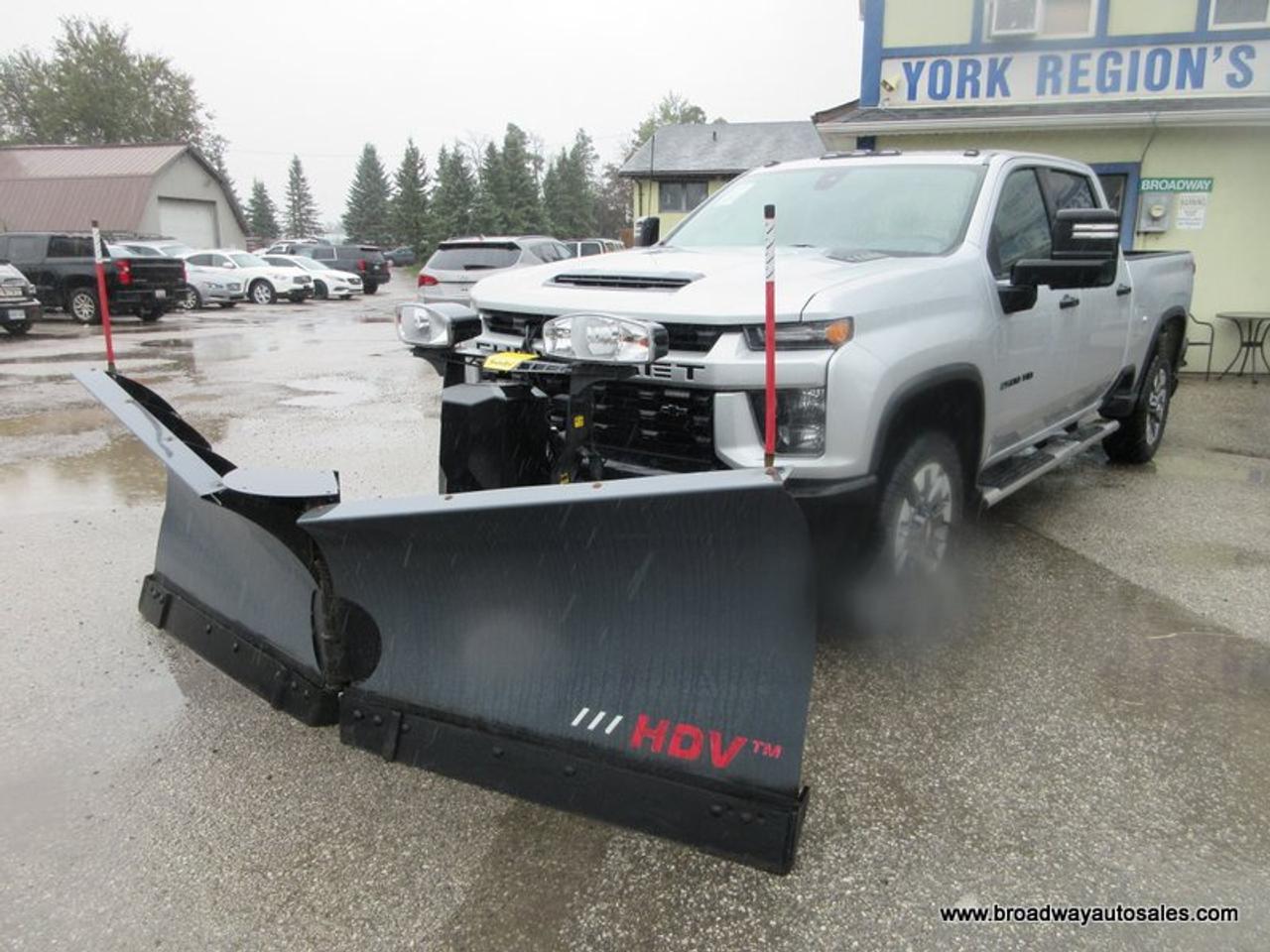 2022 Chevrolet Silverado 2500 3/4 TON CUSTOM-EDITION 6 PASSENGER 6.6L - V8.. 4X4.. CREW-CAB.. 6.6-BOX.. SNOW-EX-V-PLOW.. BACK-UP CAMERA.. BLUETOOTH SYSTEM.. KEYLESS ENTRY.. Photo