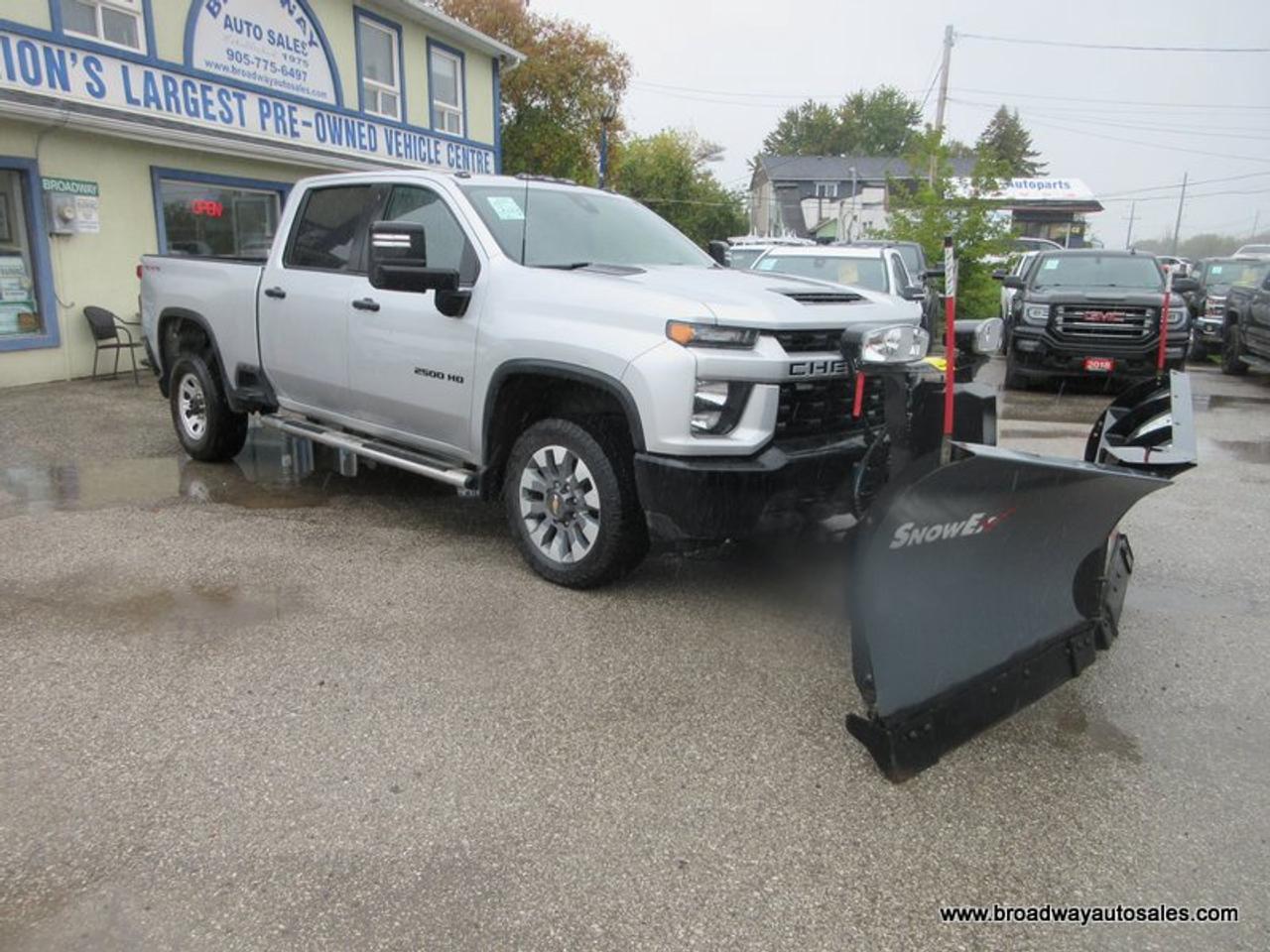 2022 Chevrolet Silverado 2500 3/4 TON CUSTOM-EDITION 6 PASSENGER 6.6L - V8.. 4X4.. CREW-CAB.. 6.6-BOX.. SNOW-EX-V-PLOW.. BACK-UP CAMERA.. BLUETOOTH SYSTEM.. KEYLESS ENTRY.. Photo