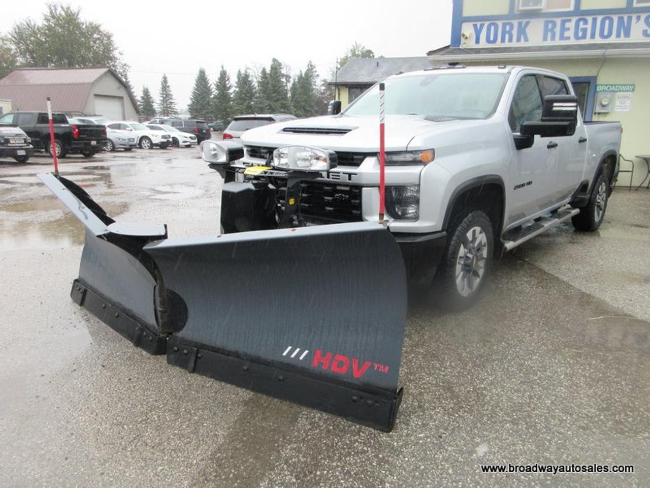 2022 Chevrolet Silverado 2500 3/4 TON CUSTOM-EDITION 6 PASSENGER 6.6L - V8.. 4X4.. CREW-CAB.. 6.6-BOX.. SNOW-EX-V-PLOW.. BACK-UP CAMERA.. BLUETOOTH SYSTEM.. KEYLESS ENTRY.. Photo