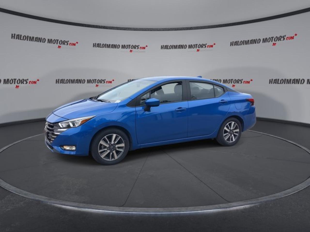 2024 Nissan Versa SV | Heated Seats | Blind Spot Monitoring Photo4