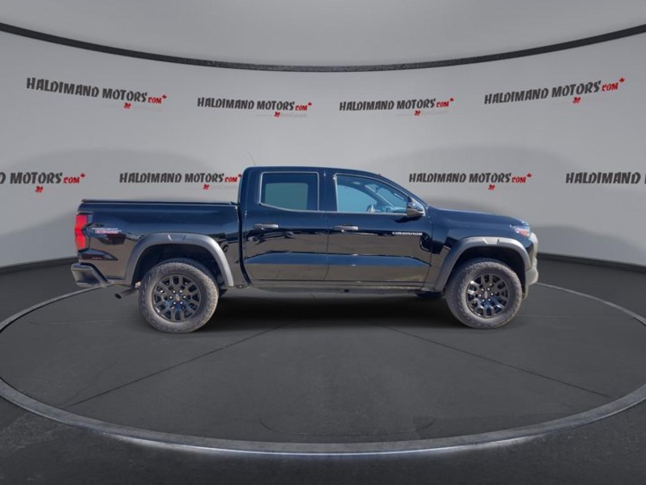 2024 Chevrolet Colorado Trail Boss Crew Cab 4wd | Safety Package | Advanced Tow Package Photo