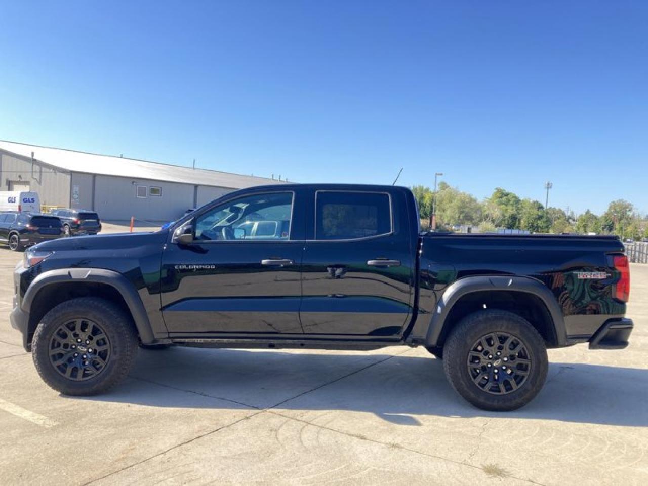 2024 Chevrolet Colorado Trail Boss Crew Cab 4wd | Safety Package | Advanced Tow Package Photo