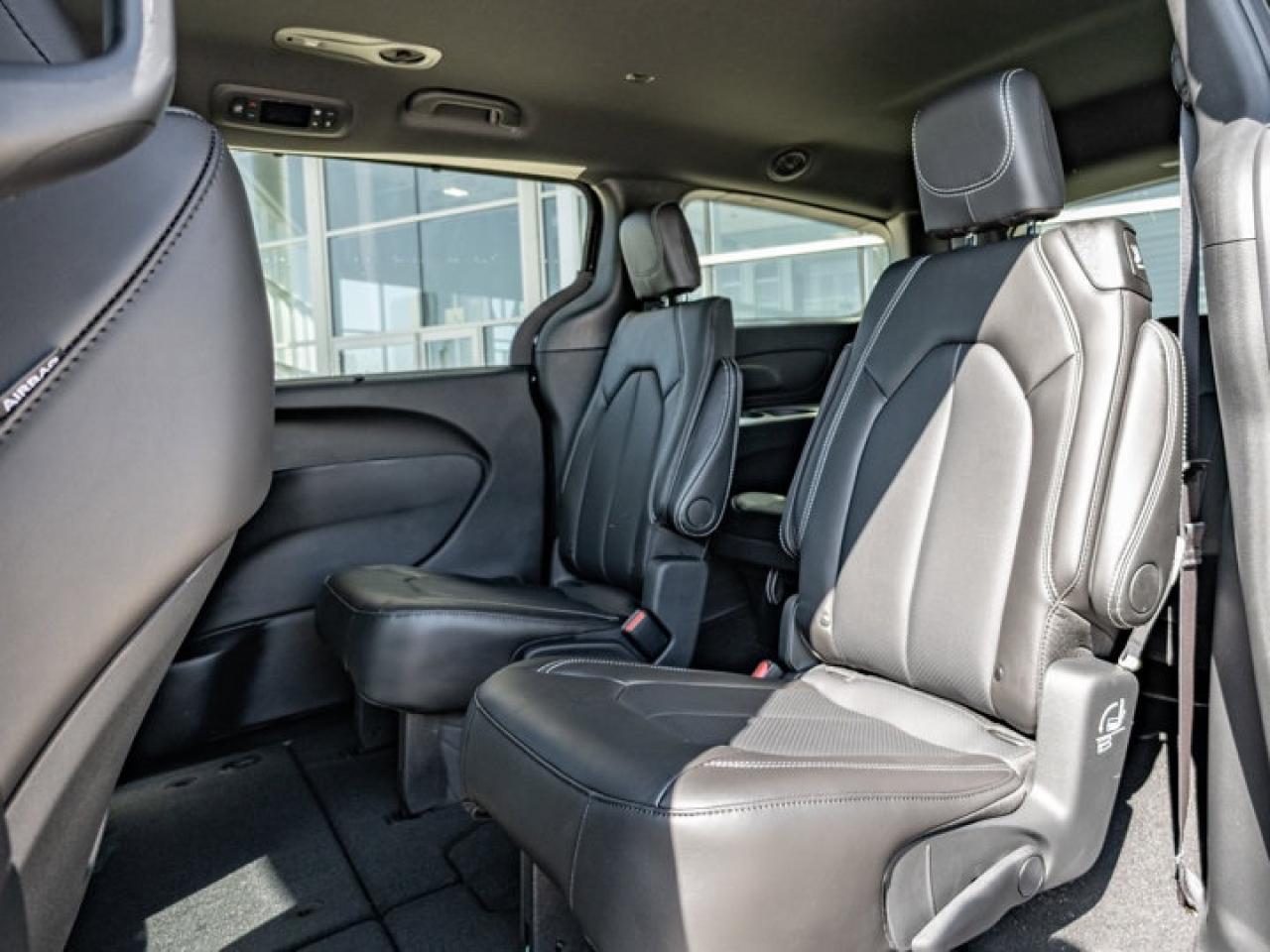 2026 Dodge Grand Caravan SXT Photo