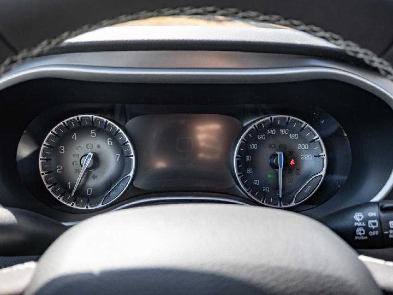 2026 Dodge Grand Caravan SXT Photo