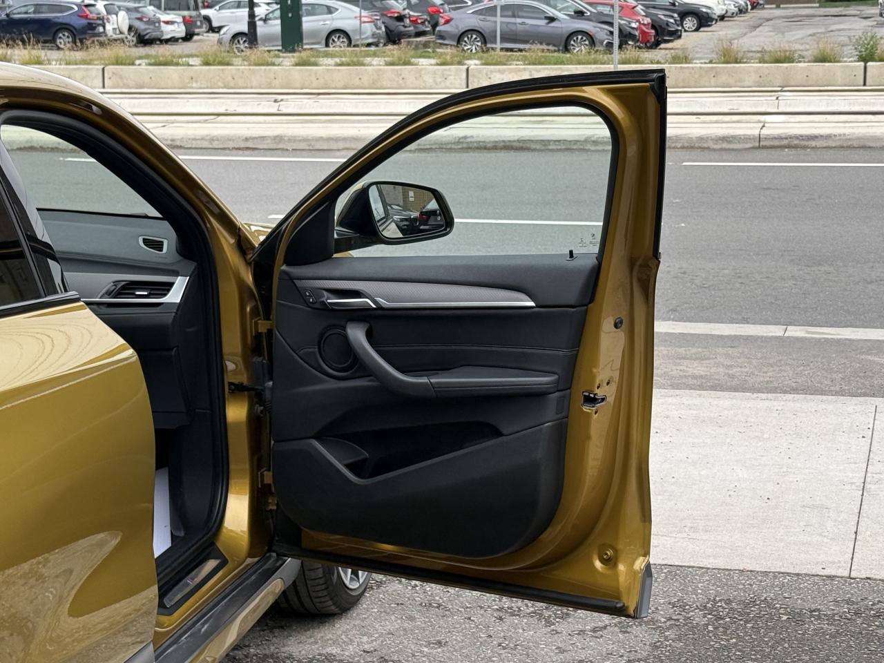 2018 BMW X2 //M SPORT | APPLE CARPLAY | PANO | LOADED Photo