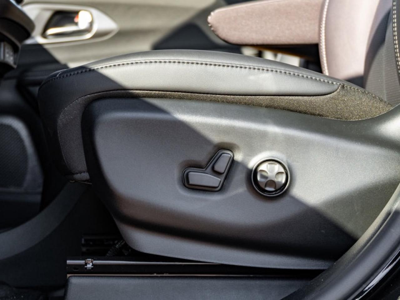 2026 Dodge Grand Caravan SXT Photo