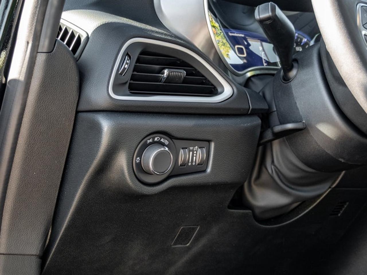 2026 Dodge Grand Caravan SXT Photo