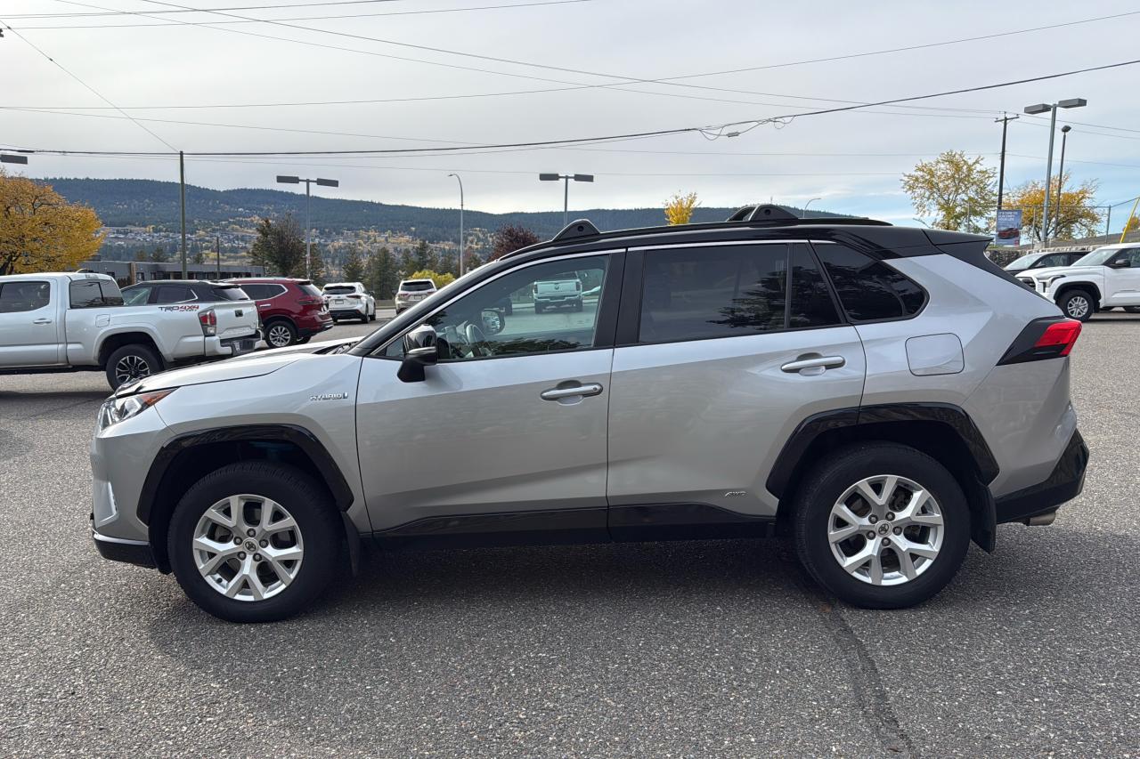 2021 Toyota RAV4 XSE Technology Package Photo3