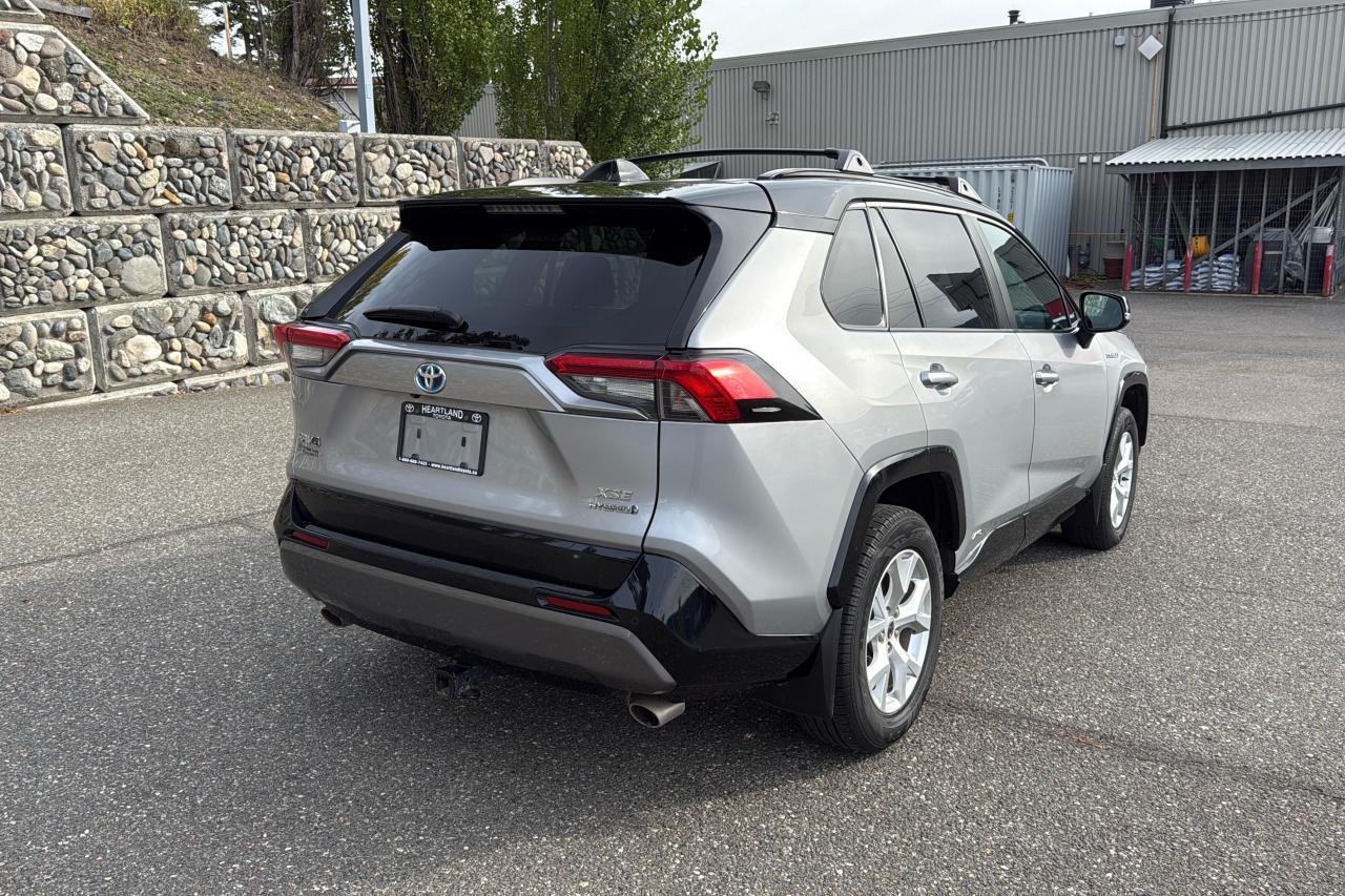 2021 Toyota RAV4 XSE Technology Package Photo