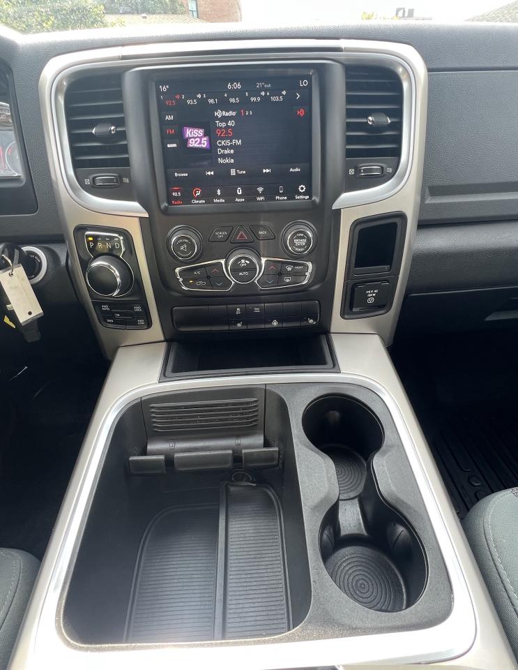 2018 RAM 1500 Big Horn 4x4 Crew Cab 6'4" Box - Photo #21