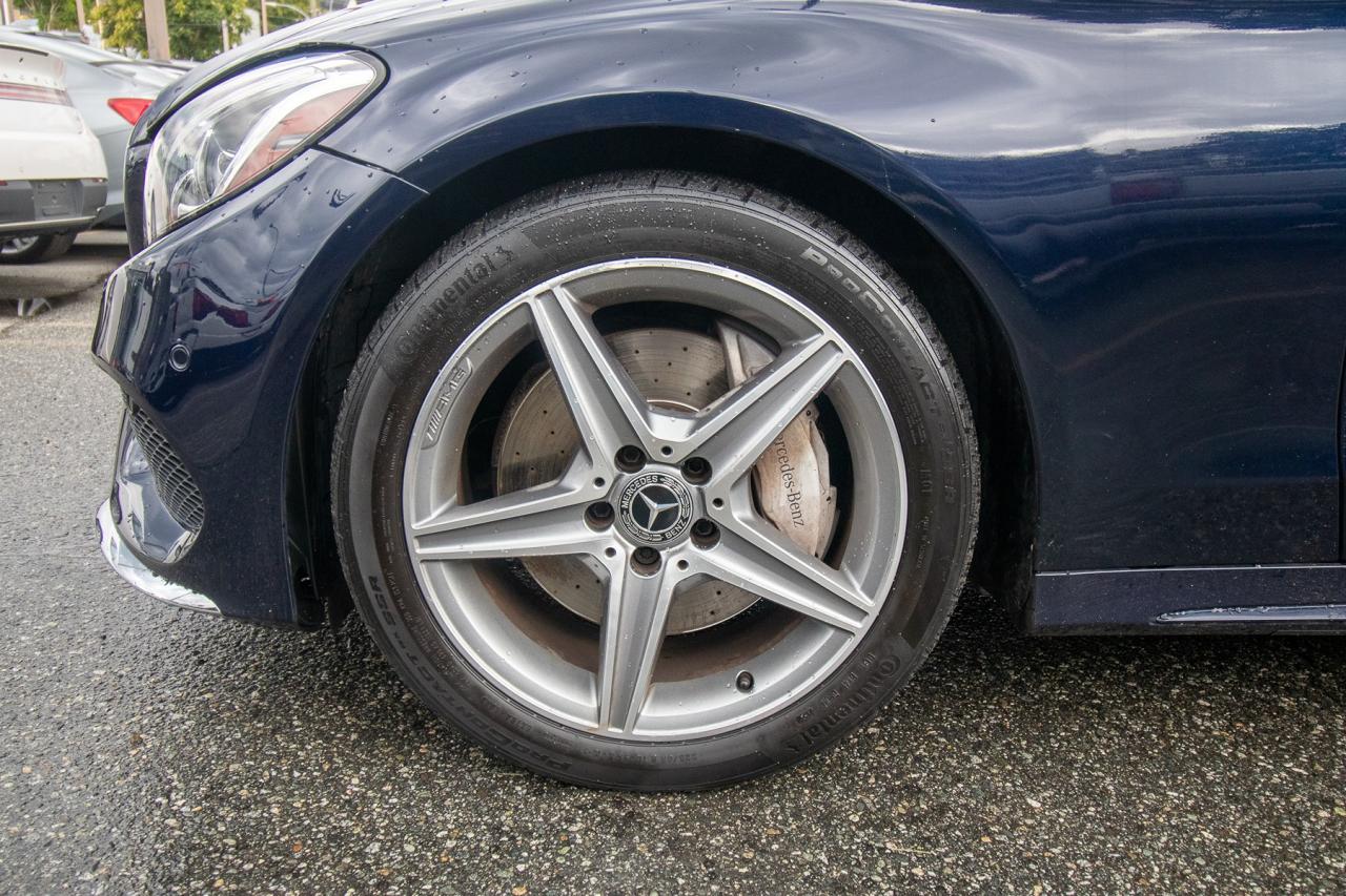 2018 Mercedes-Benz C 300 C 300 4MATIC Sedan Photo5