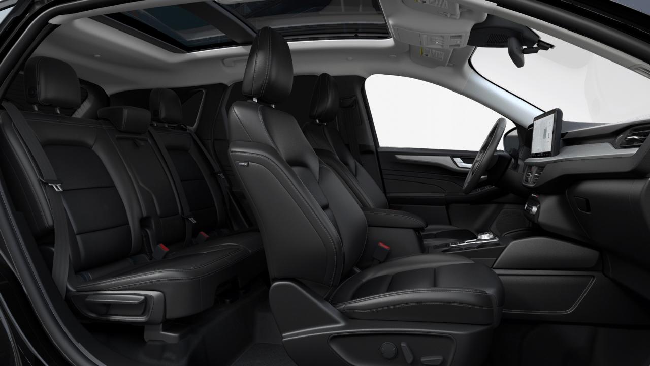 2024 Ford Escape Platinum Photo5