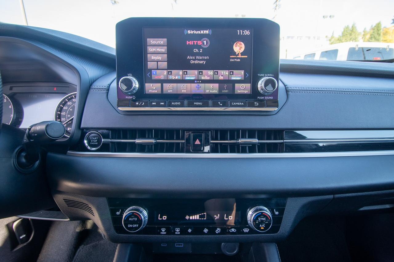 2024 Mitsubishi Outlander ES S-AWC Photo5