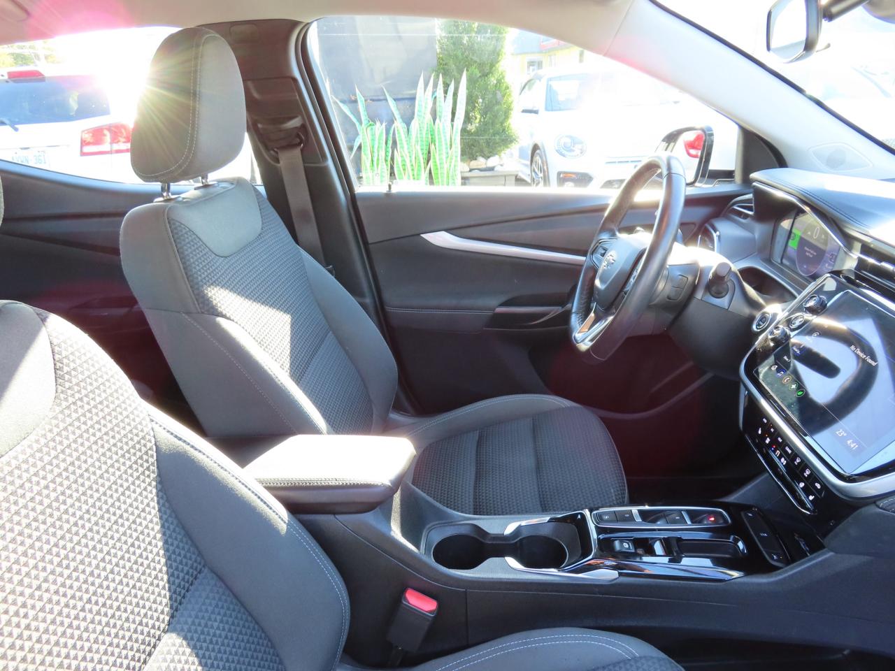 2023 Chevrolet Bolt EUV LT - ELECTRIC - 89,000KM ONLY - BOLT EUV !! Photo