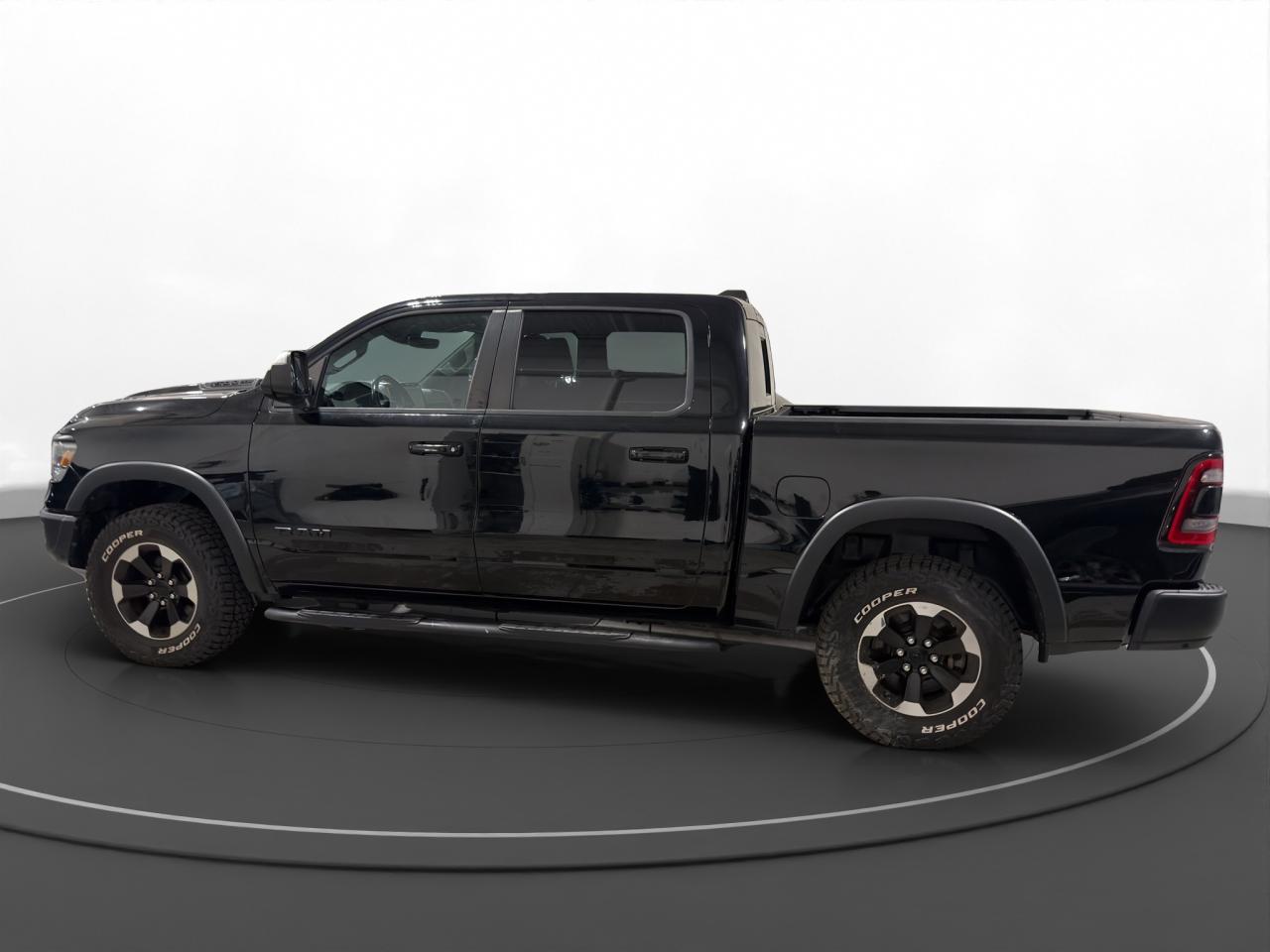 2021 RAM 1500 Rebel 4x4 Crew Cab 5'7" Box - Photo #4