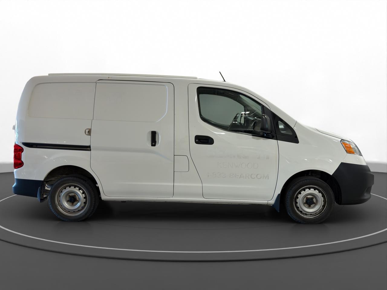 2019 Nissan NV200 2.5 S - Photo #4