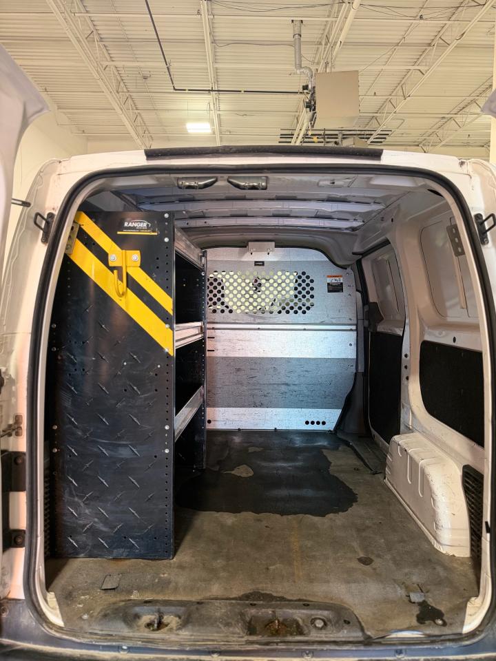 2019 Nissan NV200 2.5 S - Photo #15