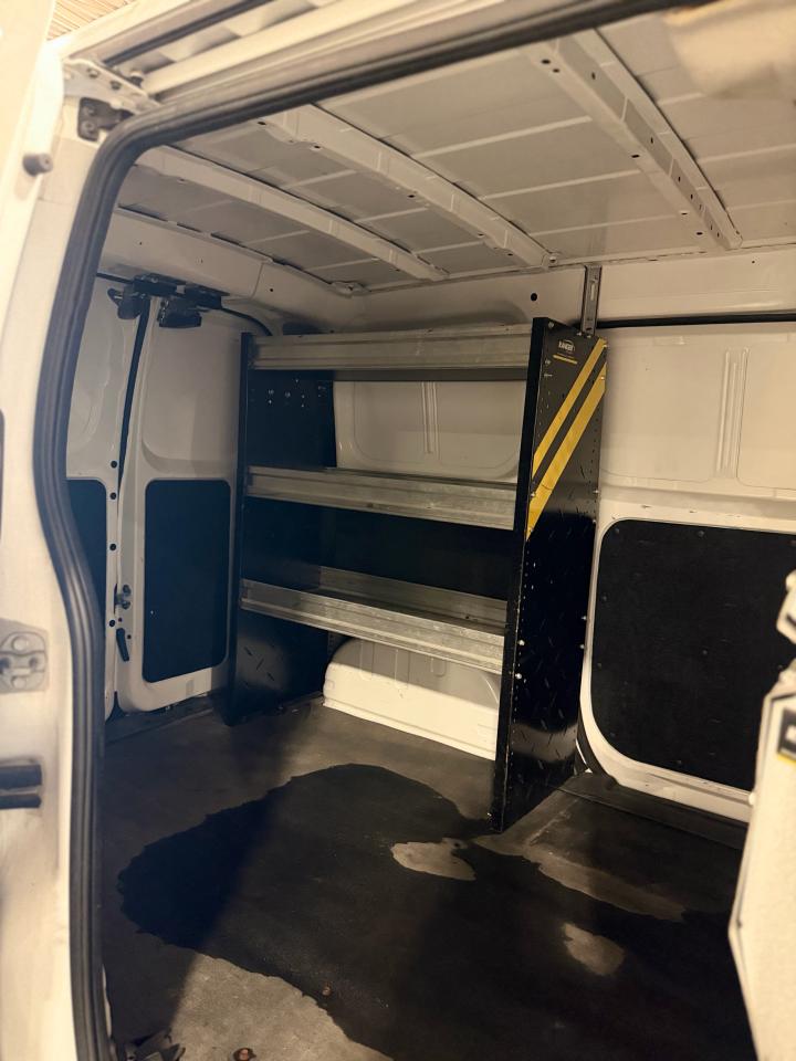 2019 Nissan NV200 2.5 S - Photo #16