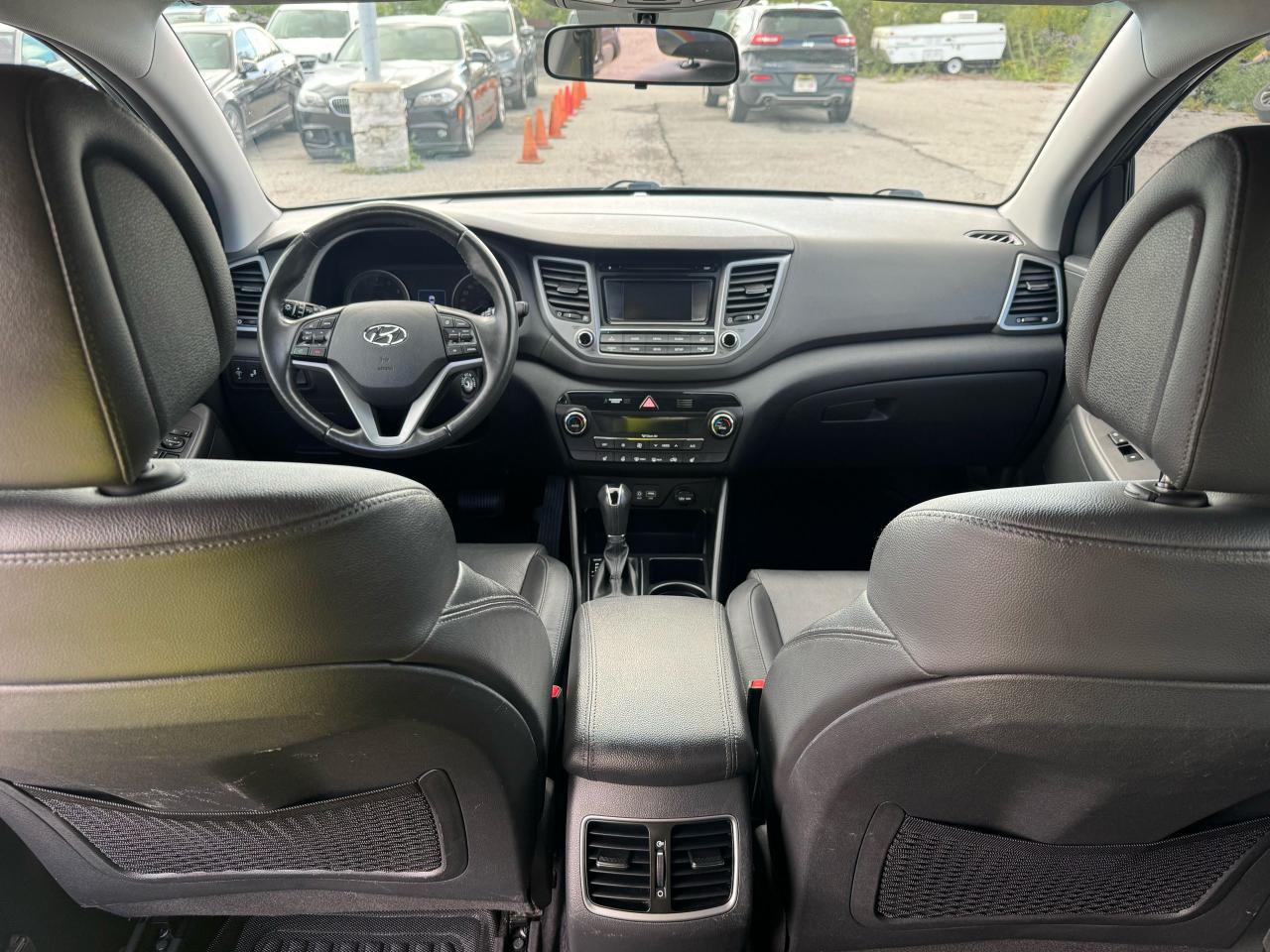 2017 Hyundai Tucson SE - Photo #19