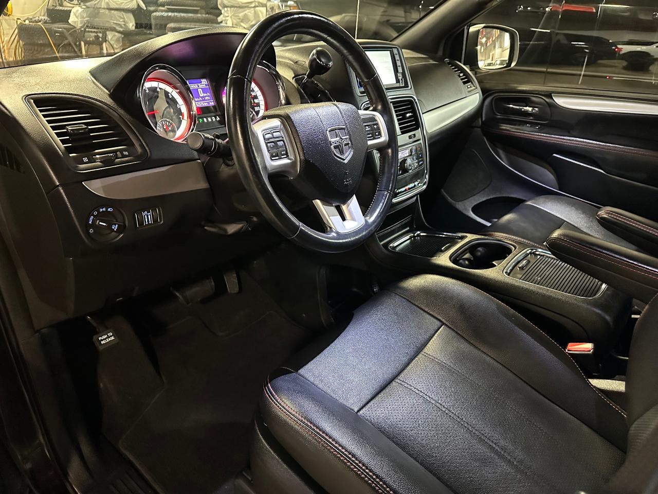 2019 Dodge Grand Caravan GT | LEATHER | HEATED SEATS | GT RIMS - Photo #29