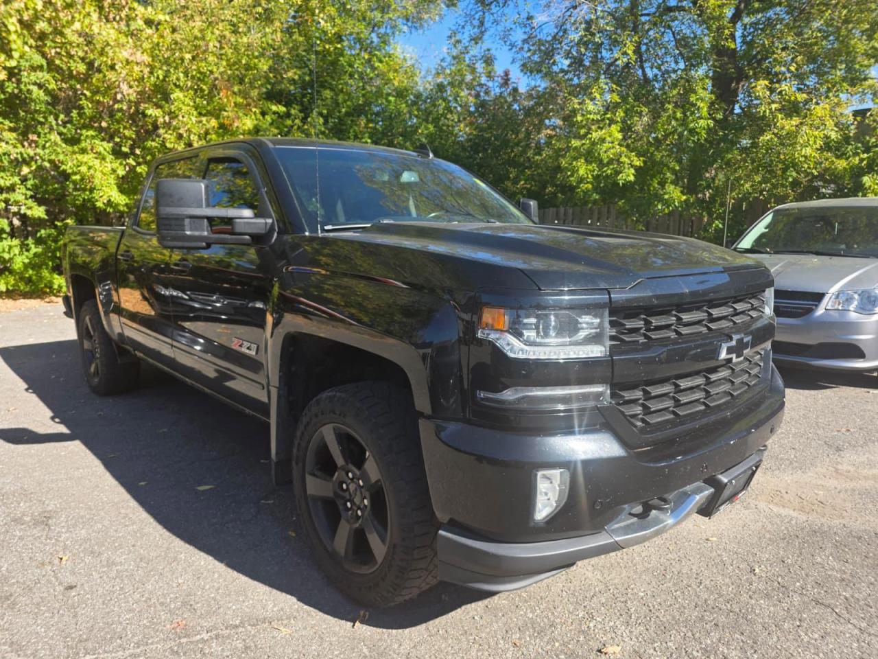 2017 Chevrolet Silverado 1500 LTZ Crew Cab Long Box 4WD